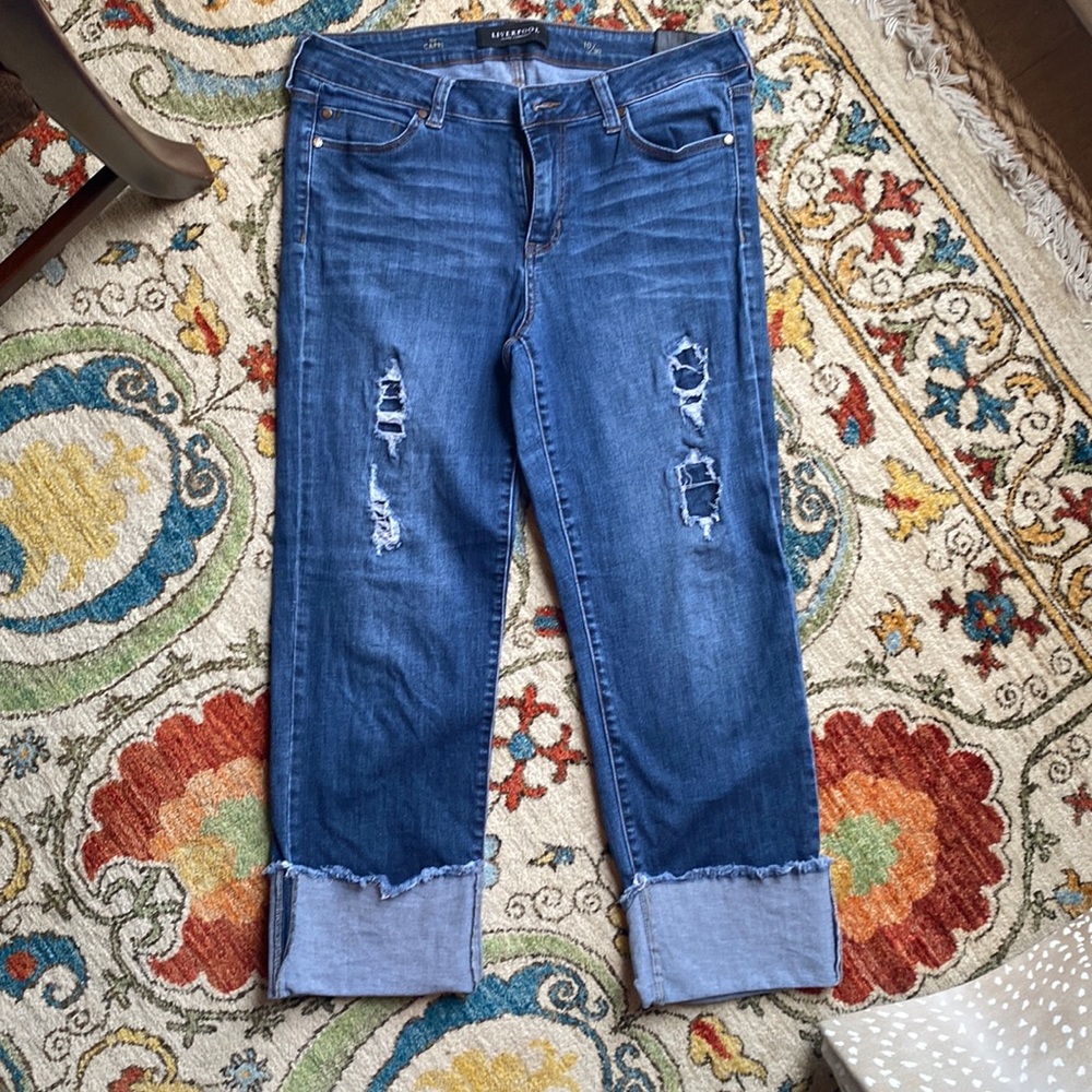 Liverpool Capri jeans with wide cuff. Size 10/30